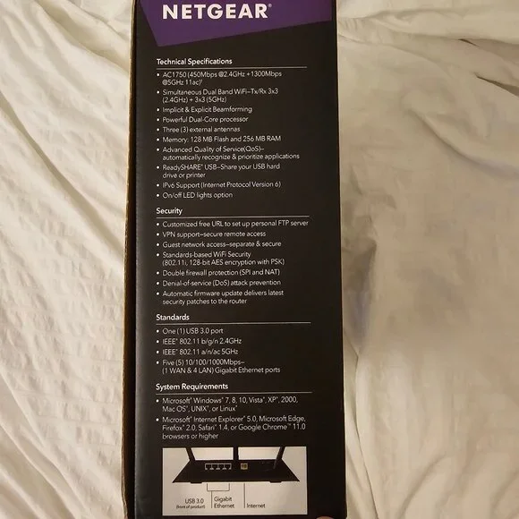 Netgear Nighthawk AC1750 Wifi Router - R6700 - Picture 4 of 10